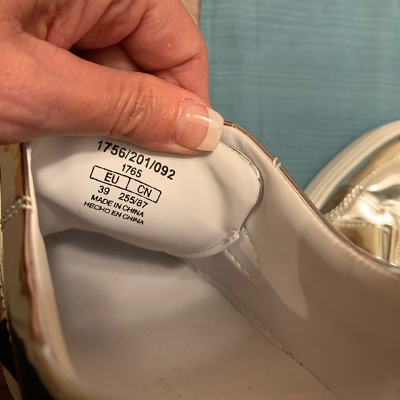 Zara Woman mirror Silver sneakers - 9 (39) 💎 - Picture 6 of 7